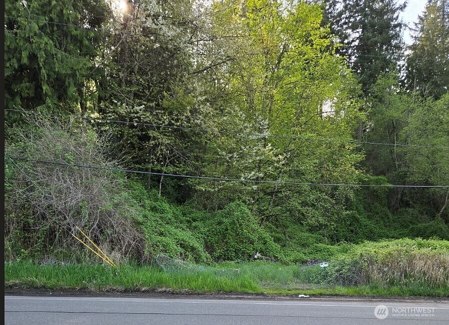 1st image of 2306 W Valley Highway E