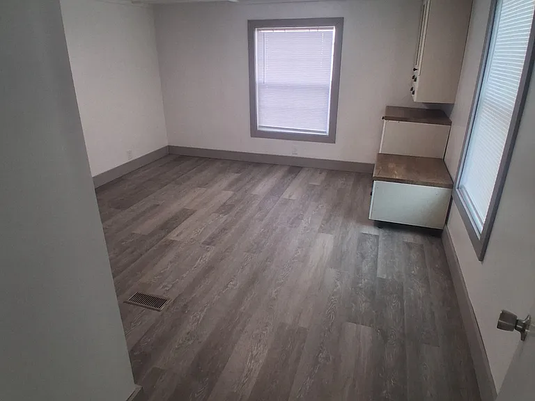 565 County Road 1600 N #17 — Photo 4