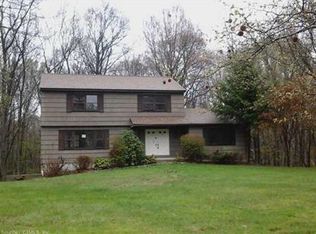 887 Robert Treat Ext, Orange, CT 06477