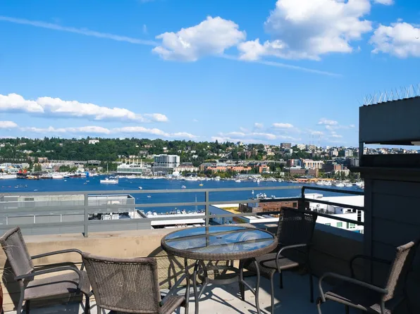 1504 Aurora Ave N, Seattle, WA