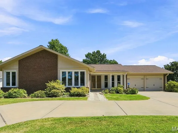 738 Henry Ave, Ballwin, MO 63011