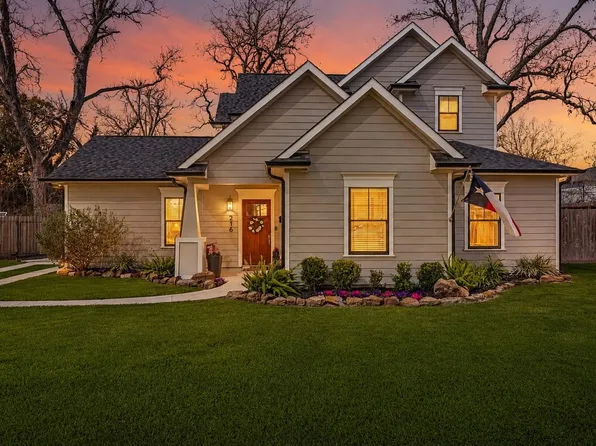 216 W 30th St, Houston, TX 77018