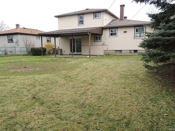 3rd image of 110 Brentwood Dr