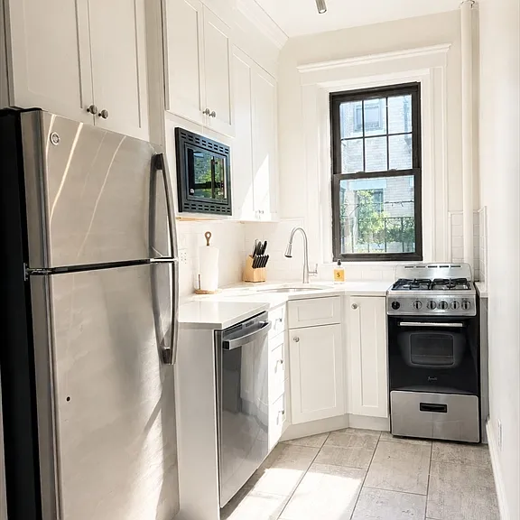 1560 Commonwealth Ave #6 — Photo 5