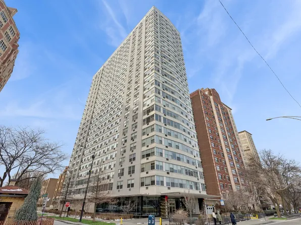 3900 N Lake Shore Dr APT 12D, Chicago, IL 60613