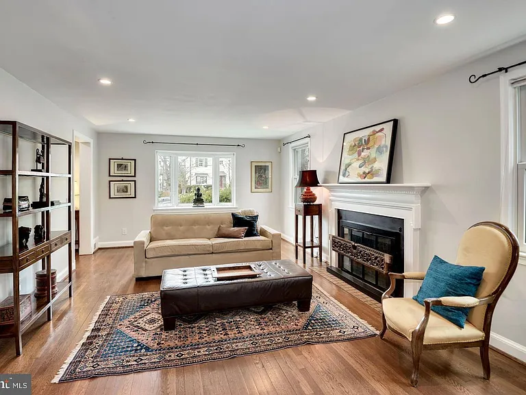 4708 Yuma St NW — Photo 4