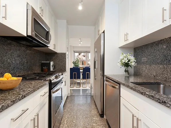 500 East 77th Street image 1 of 9