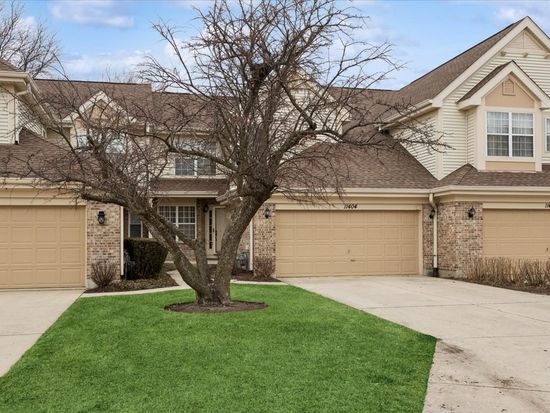 11404 Prescott Ln, Westchester, IL 60154