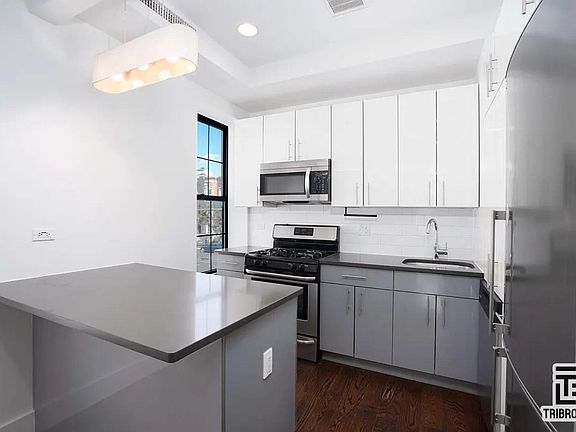 3rd image of 2318 Avenue D #6
