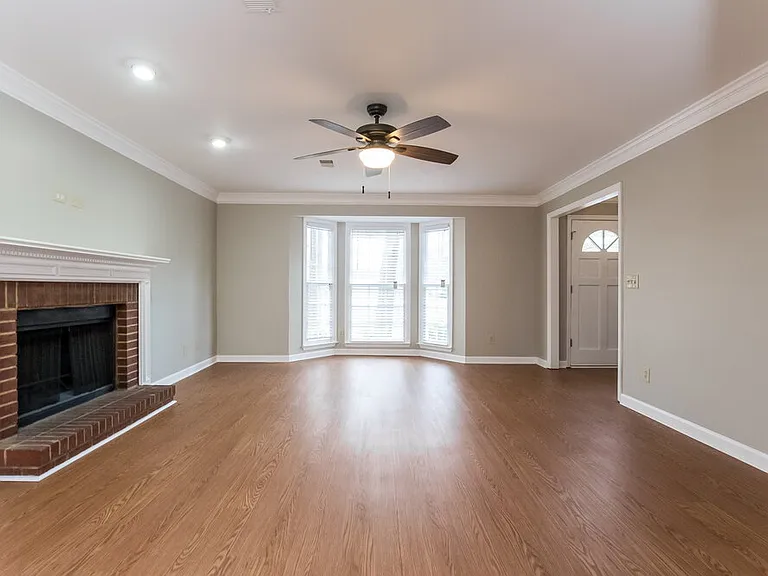 2906 Katy Ln SW — Photo 6