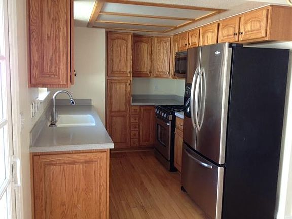 2nd image of 254 Pioneer St