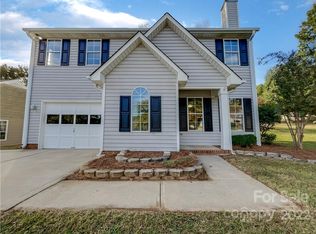 5826 Timber Falls Pl NW, Concord, NC 28027