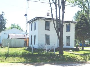 7924 Freeport Rd, Rockton, IL 61072