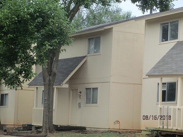 1st image of 220 N Smythe Ave