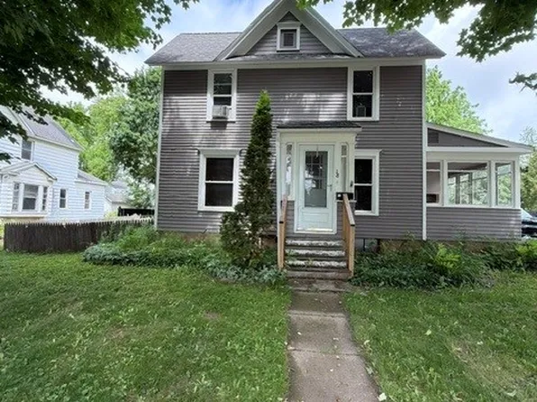 18 Maple Ave, Oakfield, NY 14125
