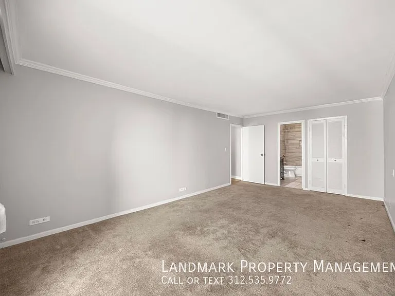 6033 N Sheridan Rd #35D — Photo 15