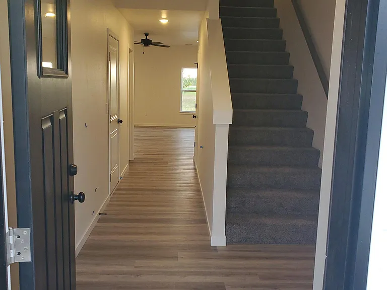 1659 Aspen Ct — Photo 4