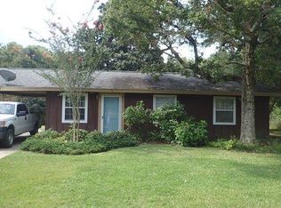 6 Mayfair Ct, Ocean Springs, MS 39564