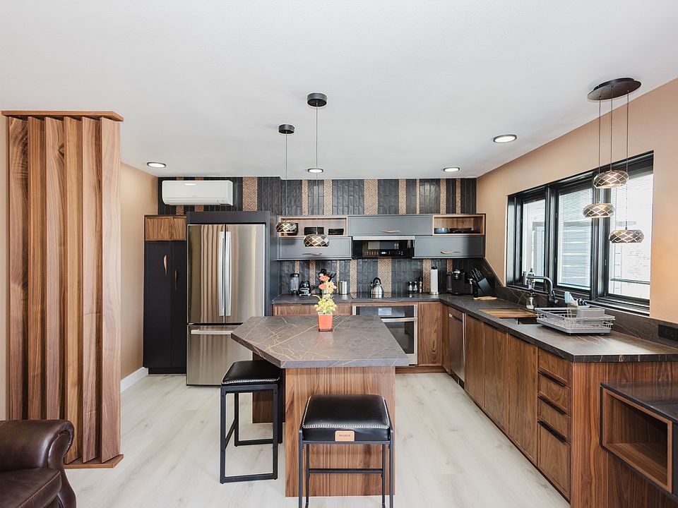 Completely furnished ADU. Brand new appliances and beautifully designed kitchen.