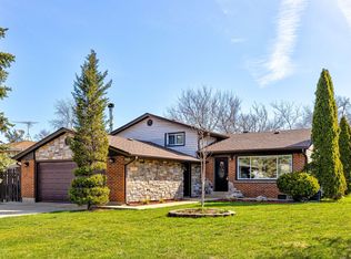 7735 Cronin Ave, Justice, IL 60458