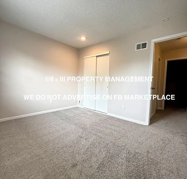 1921 Lawrence Ct — Photo 13