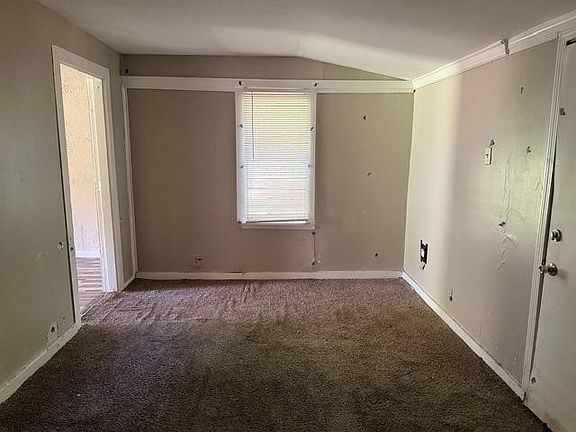 5th image of 2170 Hillside Ave