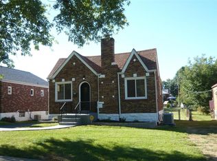 725 Reed Ave, Saint Louis, MO 63125