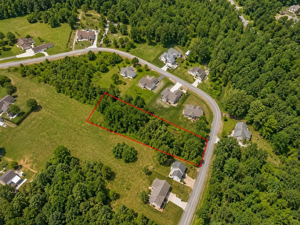 2nd image of 128 Twin Oaks Dr