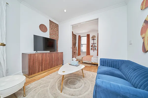 Rented by Living New York | media 23