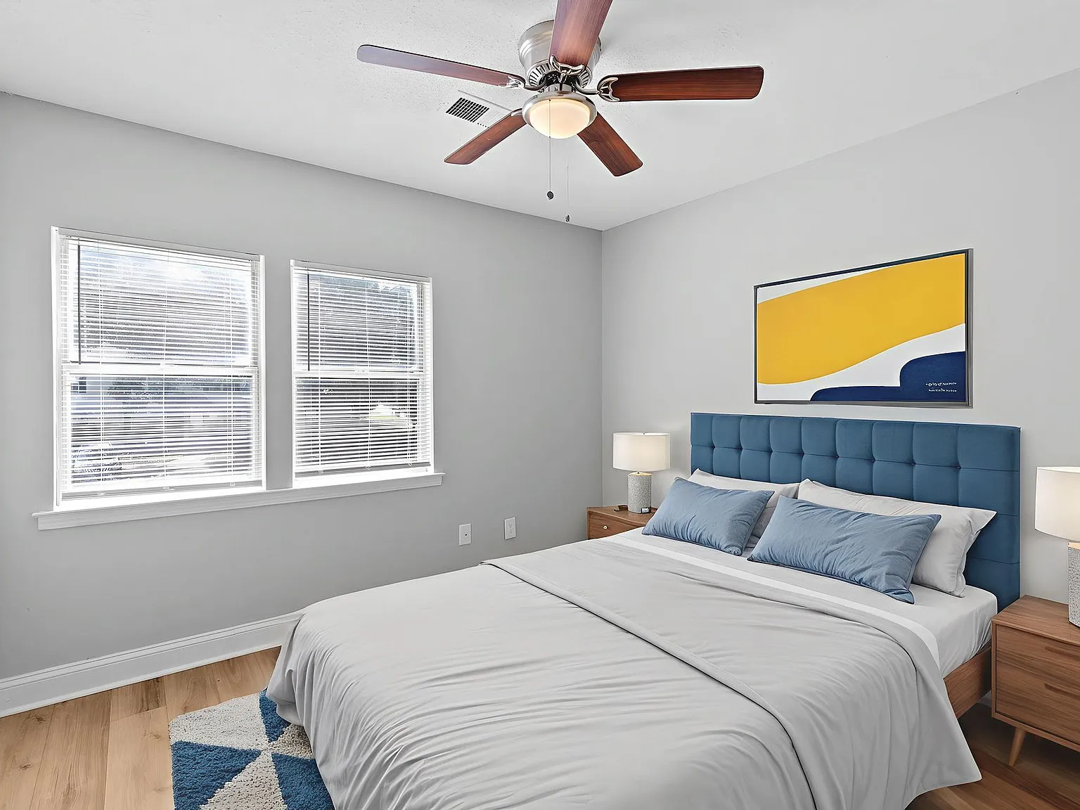 Crestview Apartments — Photo 2