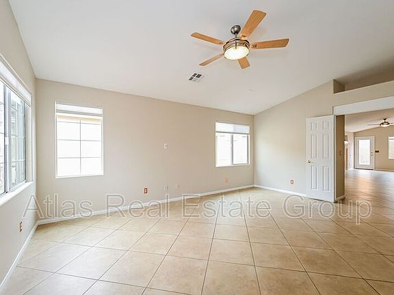 4th image of 4032 Lilac Creek Ct