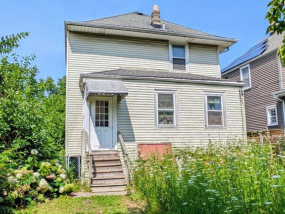 4th image of 4019 N Leamington Ave