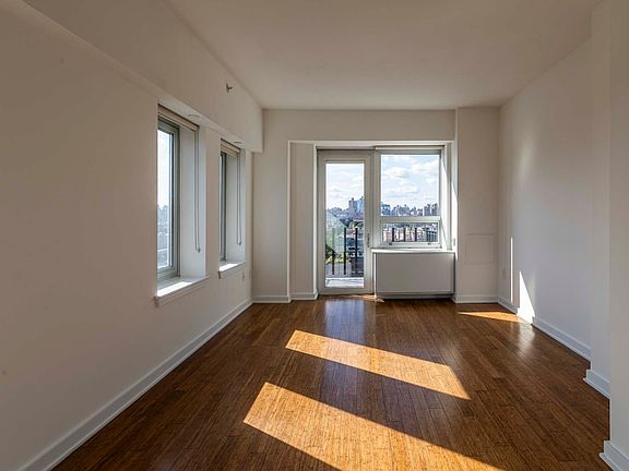 4th image of 101 Avenue D APT 11a