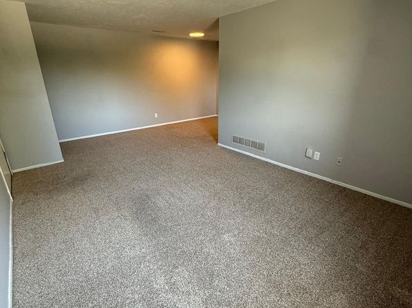 7108 Hillandale Rd #8