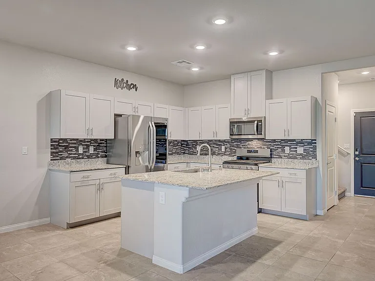7869 Morganite Ave — Photo 13