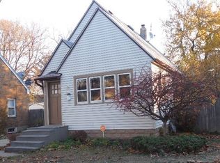 1537 Evergreen St, Rockford, IL 61101