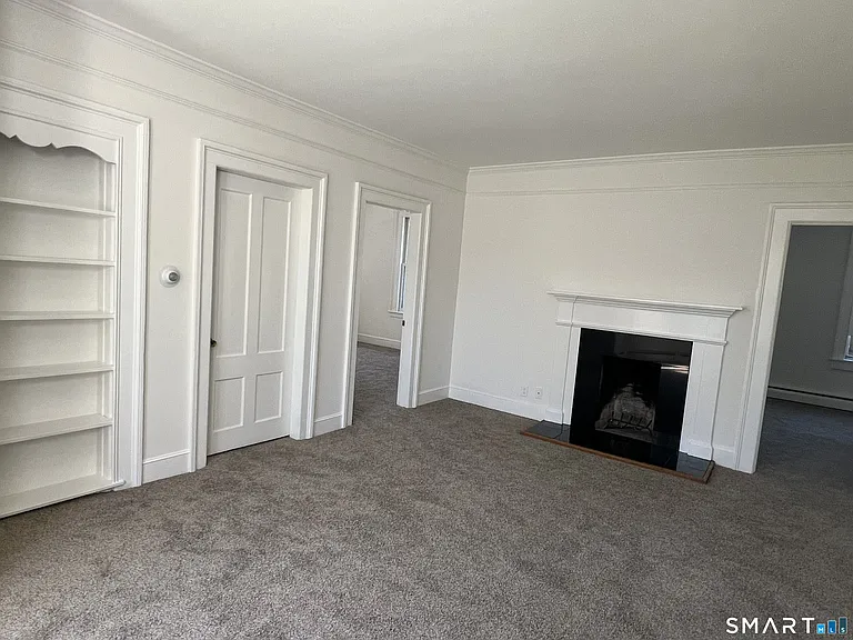 21 Pearl St — Photo 24