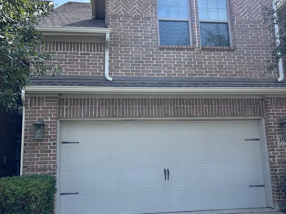 4584 Titus Cir