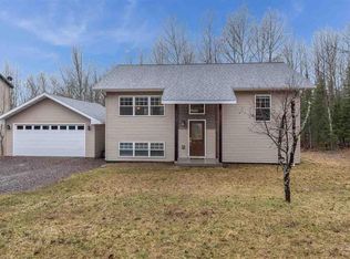 4371 Grouse Ridge Dr, Hermantown, MN 55811