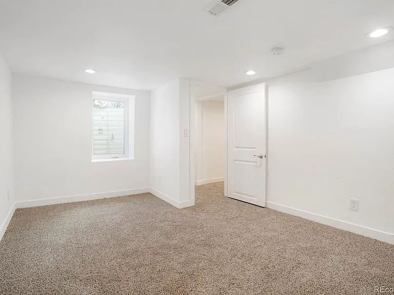 173 Inca St — Photo 14