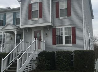 15 Mandolin Ct, Newark, DE 19702