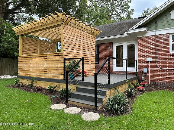3rd image of 1079 Orleans Ct
