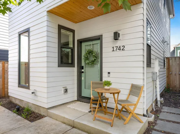 1742 SE Umatilla St, Portland, OR 97202