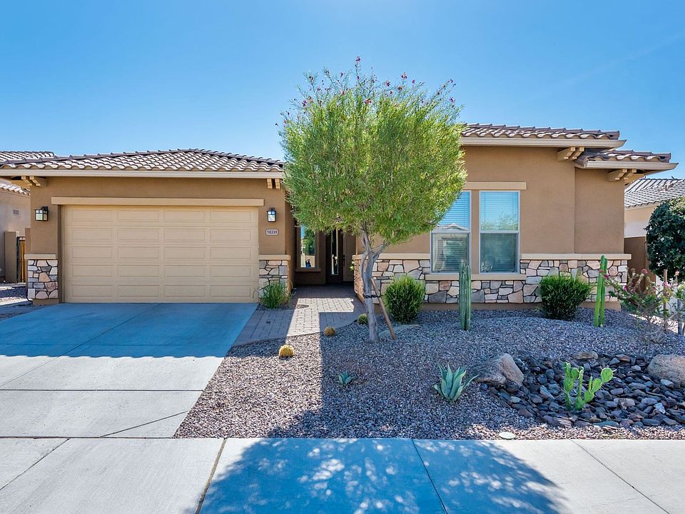 1st image of 18239 W Desert Sage Dr