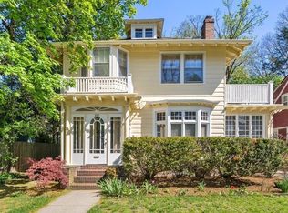 607 Commonwealth Ave, Newton, MA 02459
