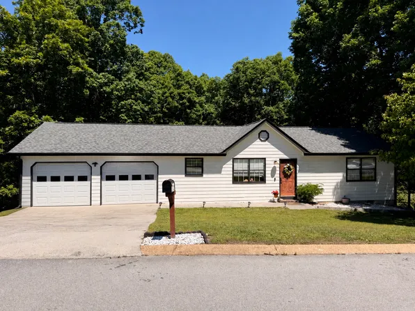 67 Squirrel Cir, Ringgold, GA 30736
