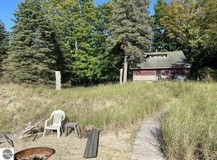 12614 Lakeview Rd, Bear Lake, MI 49614