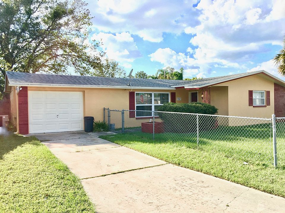 1st image of 3747 Kingsbury Dr