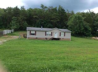 330 1st St, Corryton, TN 37721