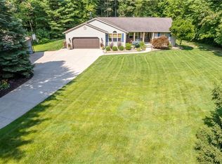 2800 Vandemark Rd, Litchfield, OH 44253